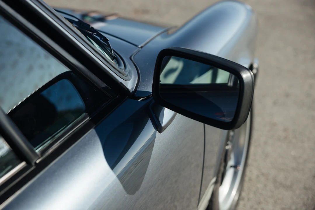 1988 Porsche 911 Carrera 3.2 - Image 24 of 31