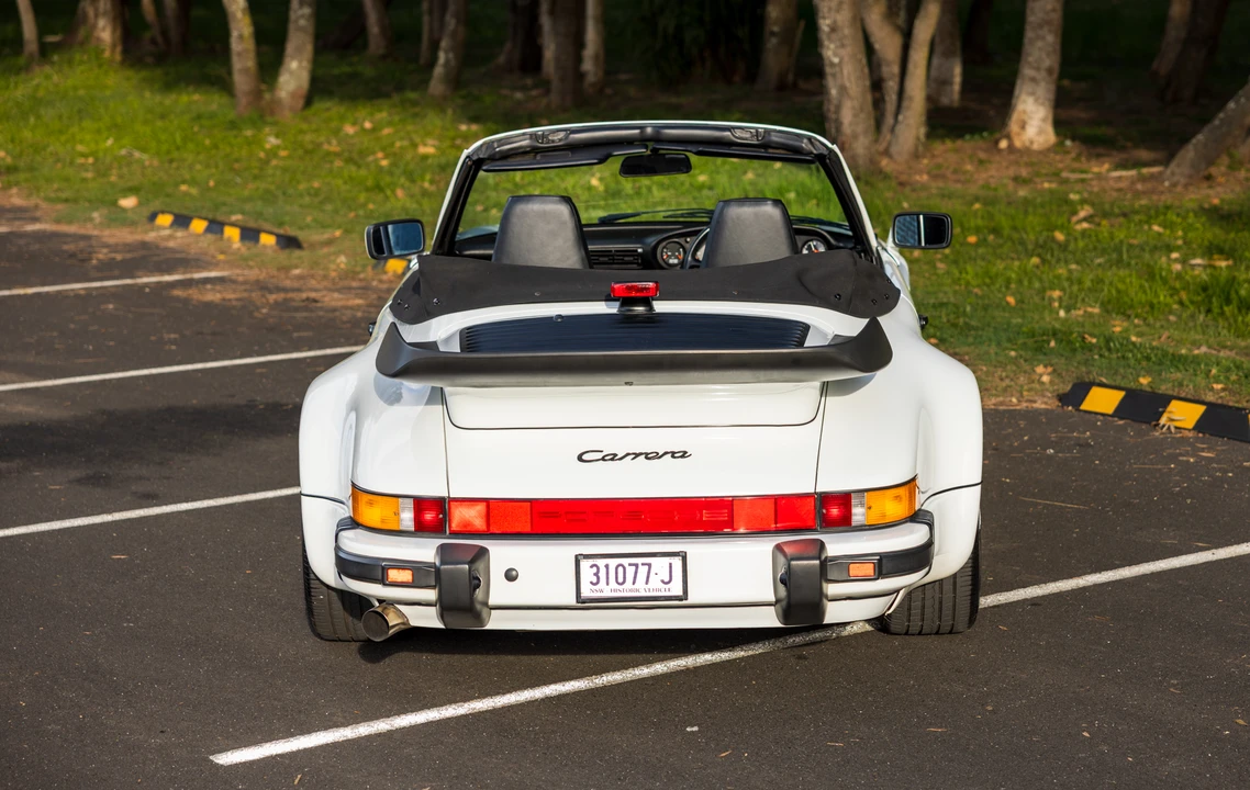 1988 Porsche 911 Carrera 3.2 - Image 15 of 31