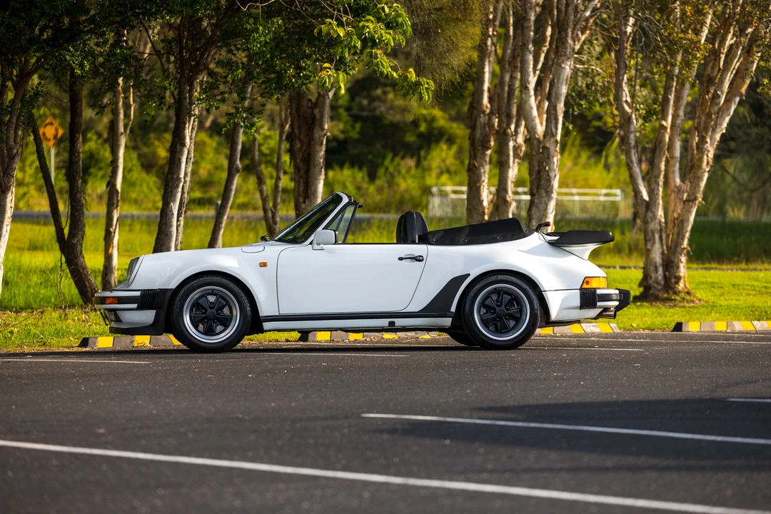1988 Porsche 911 Carrera 3.2 - Image 4 of 31