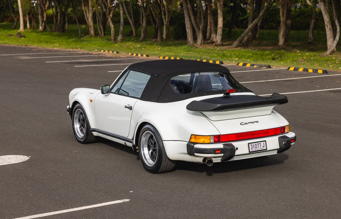 1988 Porsche 911 Carrera 3.2 - Image 27 of 31