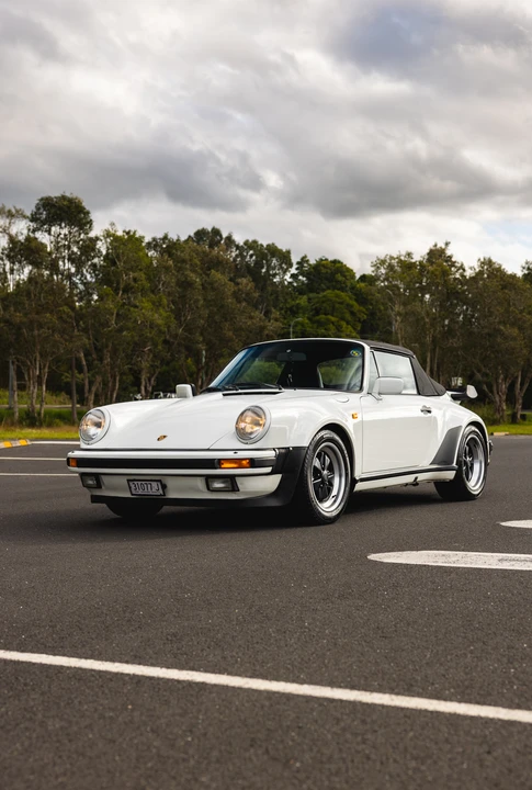 1988 Porsche 911 Carrera 3.2 - Image 22 of 31