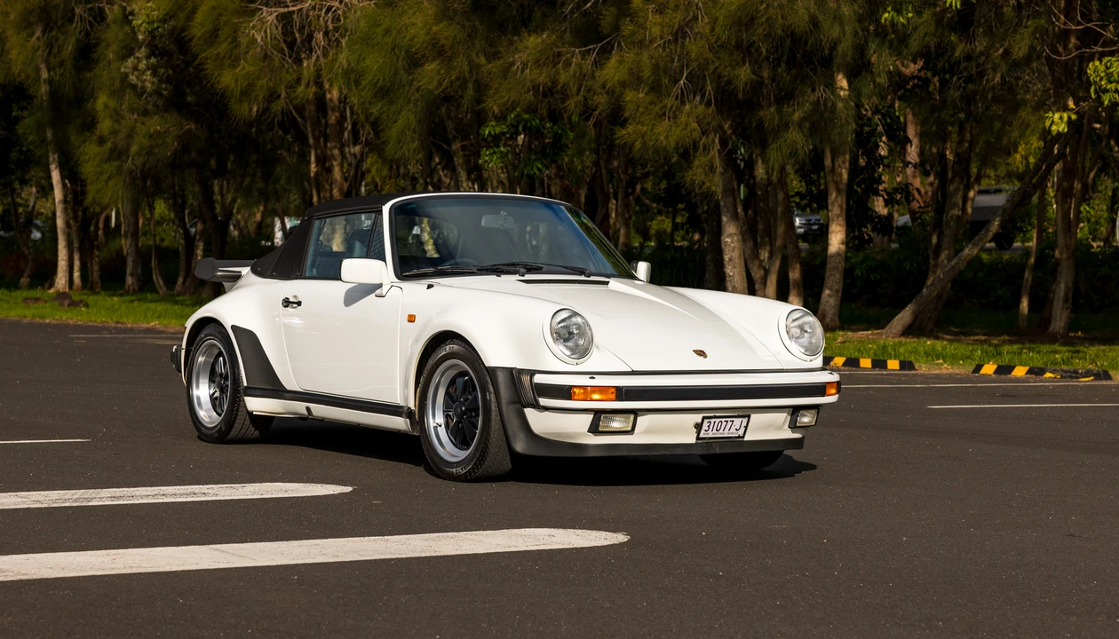 1988 Porsche 911 Carrera 3.2 - Image 19 of 31