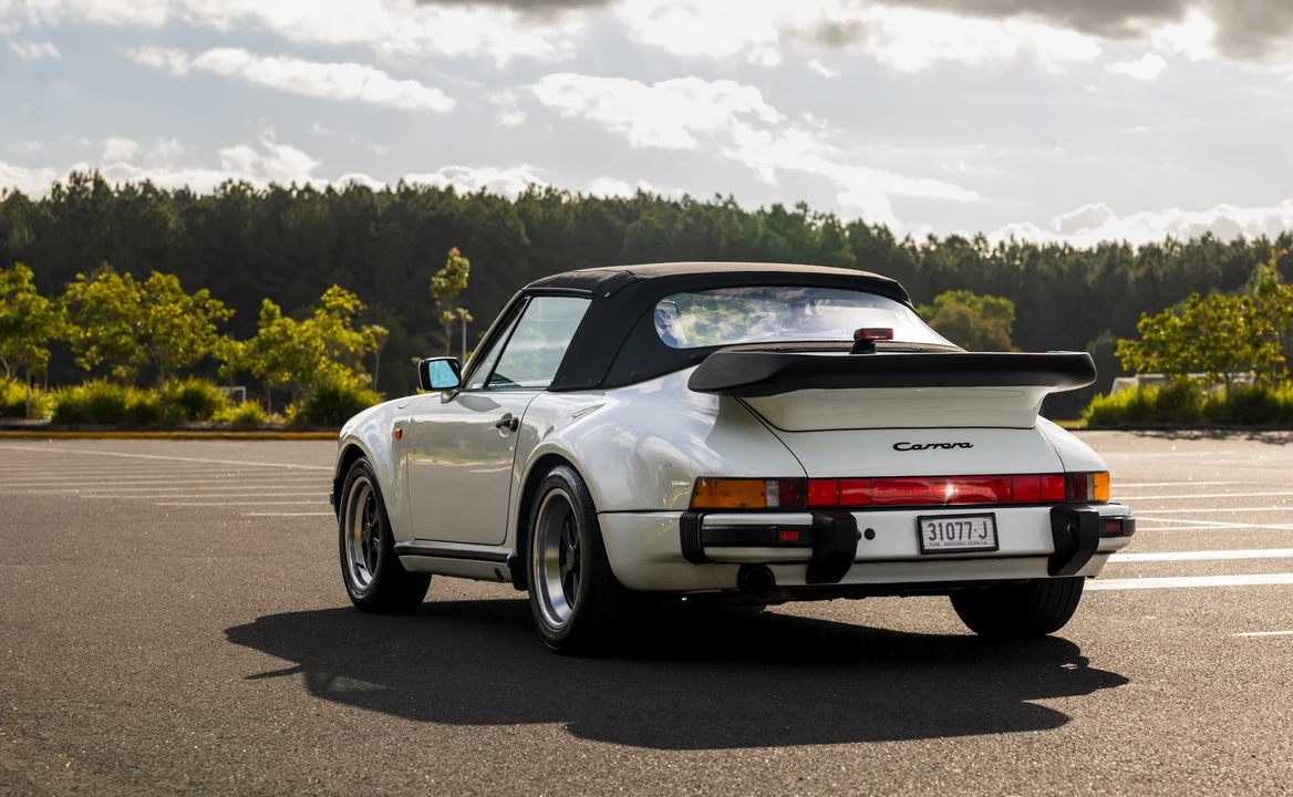 1988 Porsche 911 Carrera 3.2 - Image 28 of 31