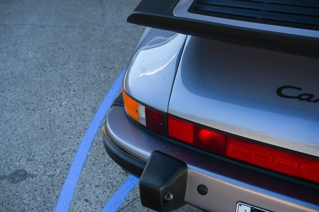 1988 Porsche 911 Carrera 3.2 - Image 23 of 31