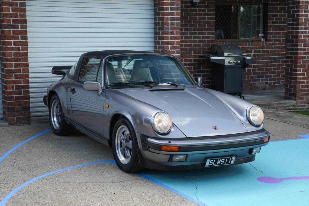 1988 Porsche 911 Carrera 3.2 - Image 15 of 31