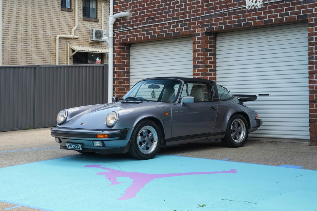 1988 Porsche 911 Carrera 3.2 - Image 11 of 31
