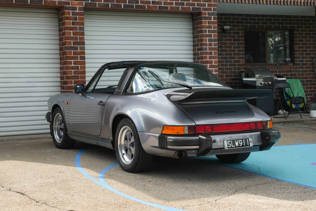 1988 Porsche 911 Carrera 3.2 - Image 13 of 31