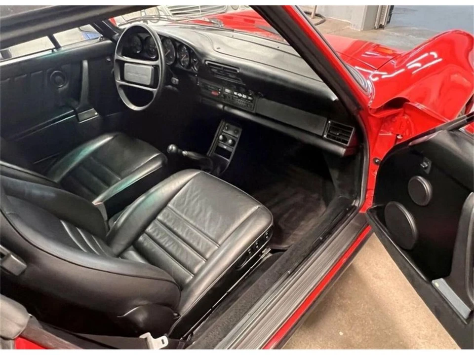 1988 Porsche 911 Carrera 3.2 - Image 18 of 29