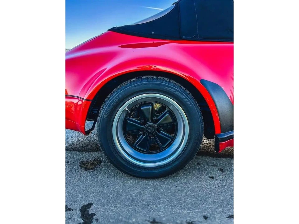 1988 Porsche 911 Carrera 3.2 - Image 9 of 29