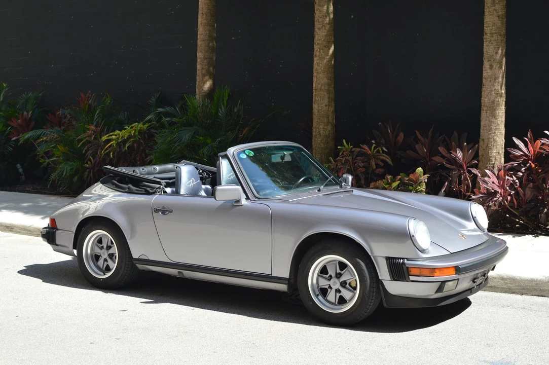 1988 Porsche 911 Carrera 3.2 - Image 7 of 31