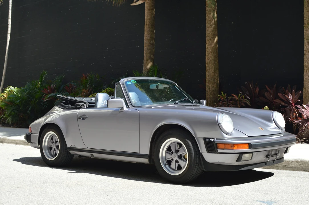 1988 Porsche 911 Carrera 3.2 - Image 8 of 31