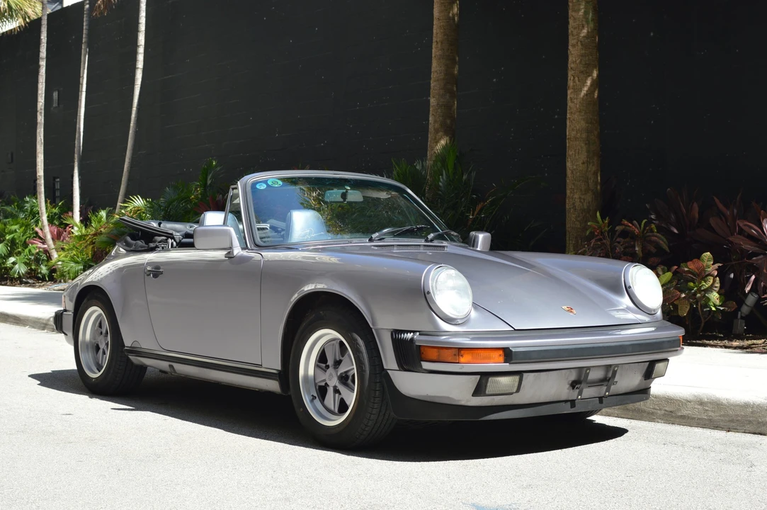 1988 Porsche 911 Carrera 3.2 - Image 10 of 31