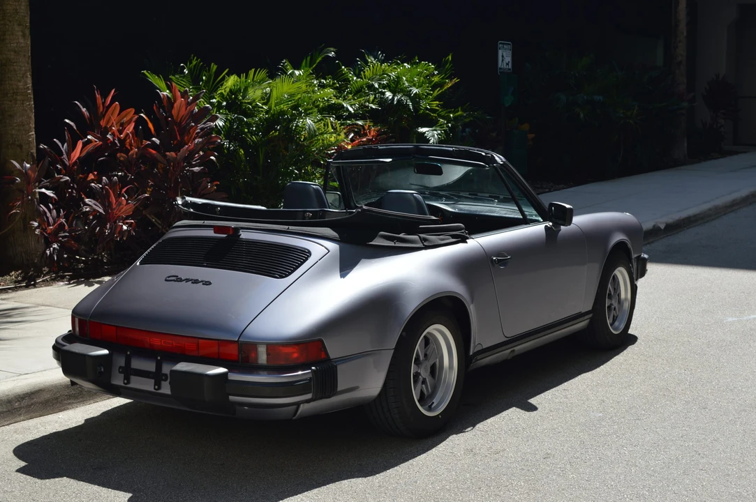 1988 Porsche 911 Carrera 3.2 - Image 30 of 31