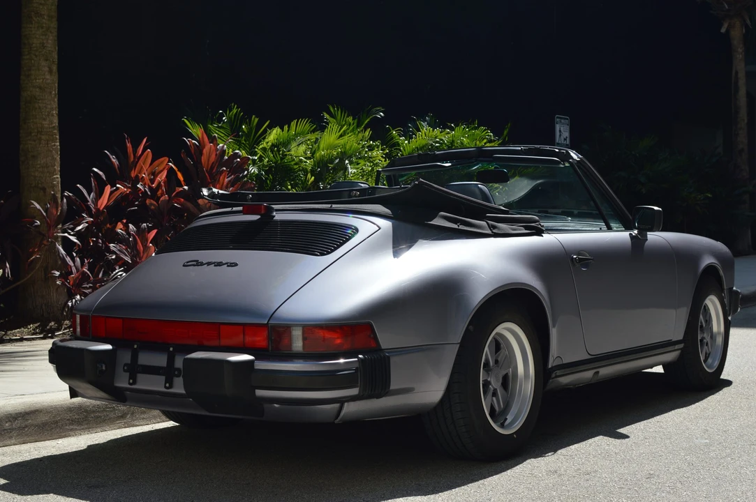1988 Porsche 911 Carrera 3.2 - Image 29 of 31