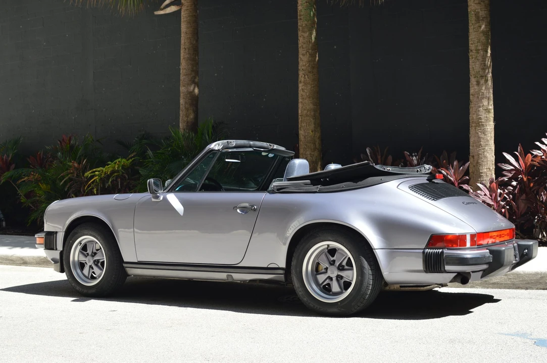 1988 Porsche 911 Carrera 3.2 - Image 21 of 31
