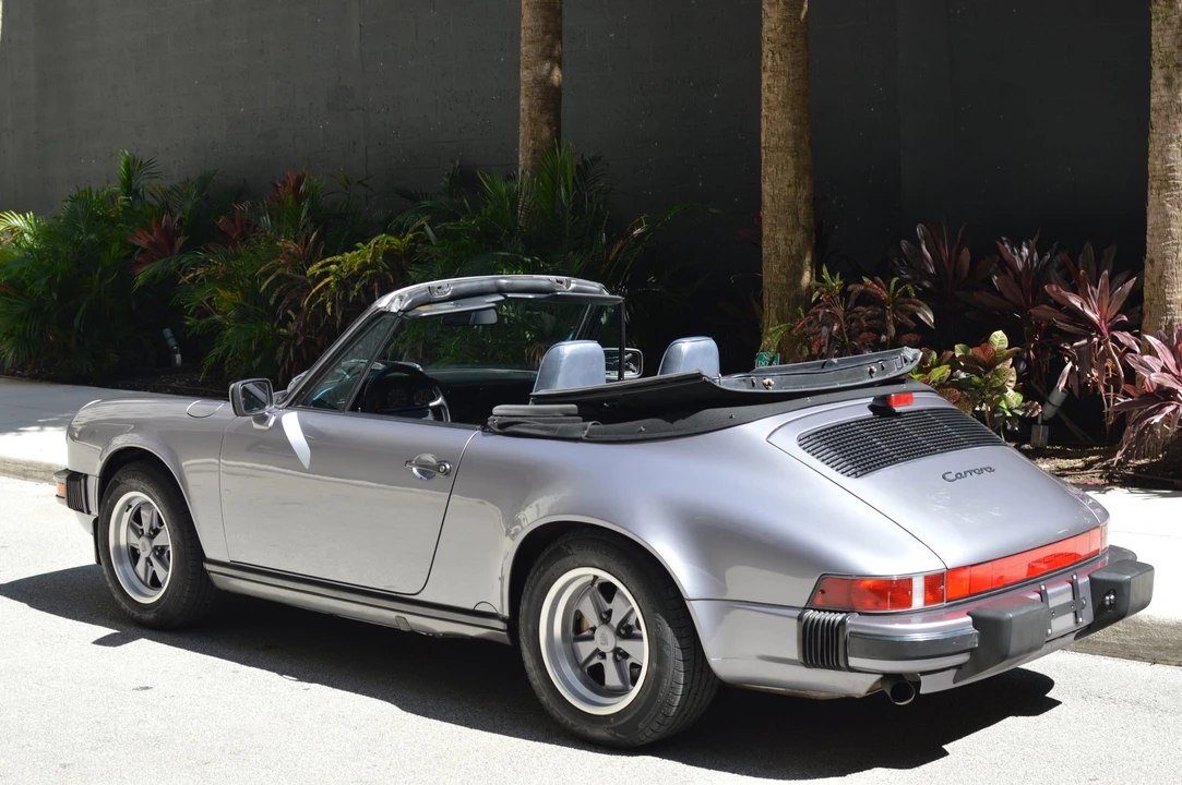 1988 Porsche 911 Carrera 3.2 - Image 24 of 31
