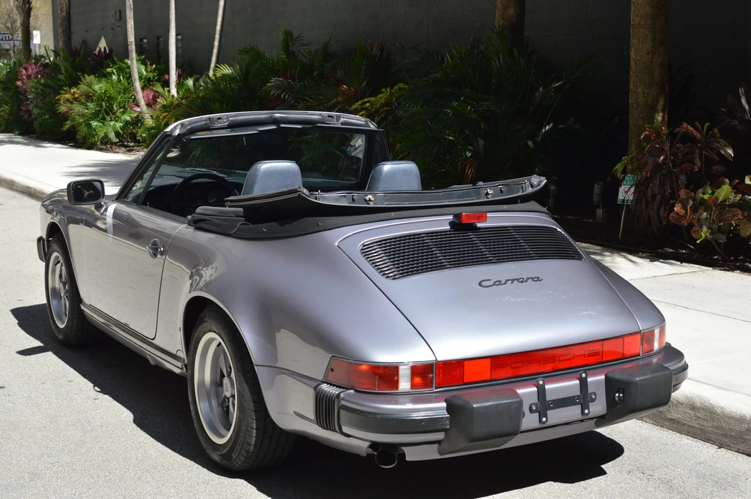 1988 Porsche 911 Carrera 3.2 - Image 27 of 31