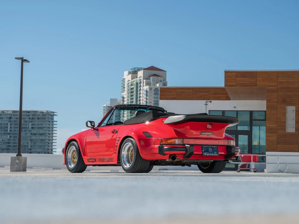 1988 Porsche 911 Carrera 3.2 - Image 10 of 31