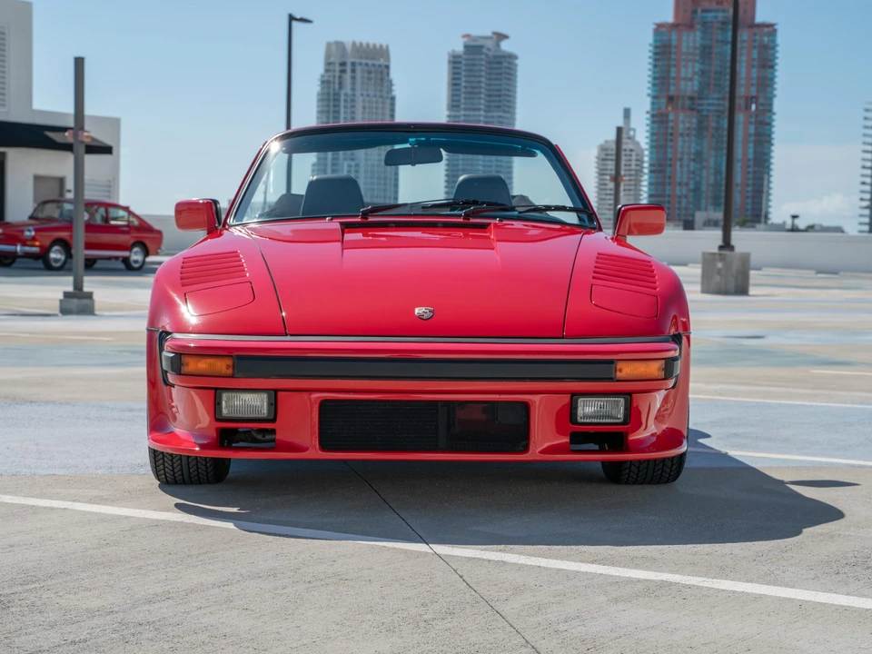 1988 Porsche 911 Carrera 3.2 - Image 16 of 31