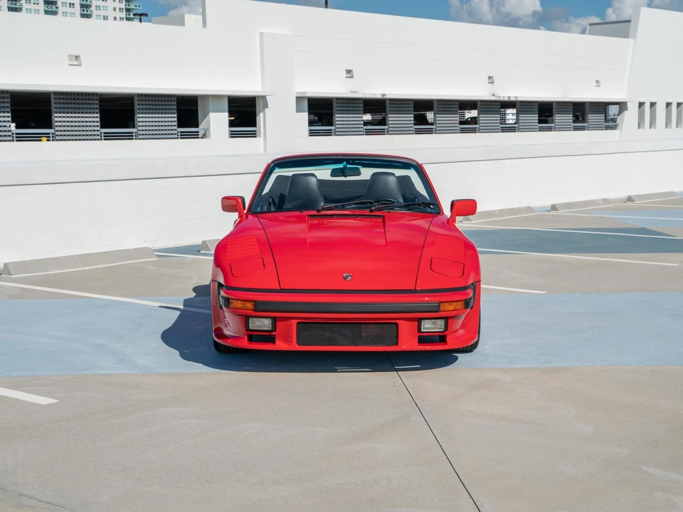 1988 Porsche 911 Carrera 3.2 - Image 4 of 31
