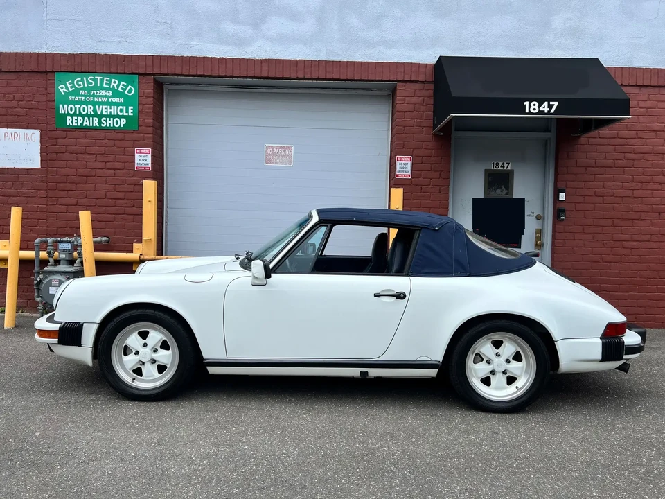 1988 Porsche 911 Carrera 3.2 - Image 6 of 6
