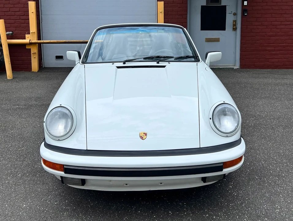 1988 Porsche 911 Carrera 3.2 - Image 2 of 6