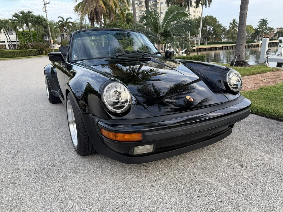 1988 Porsche 911 Carrera 3.2 - Image 25 of 31