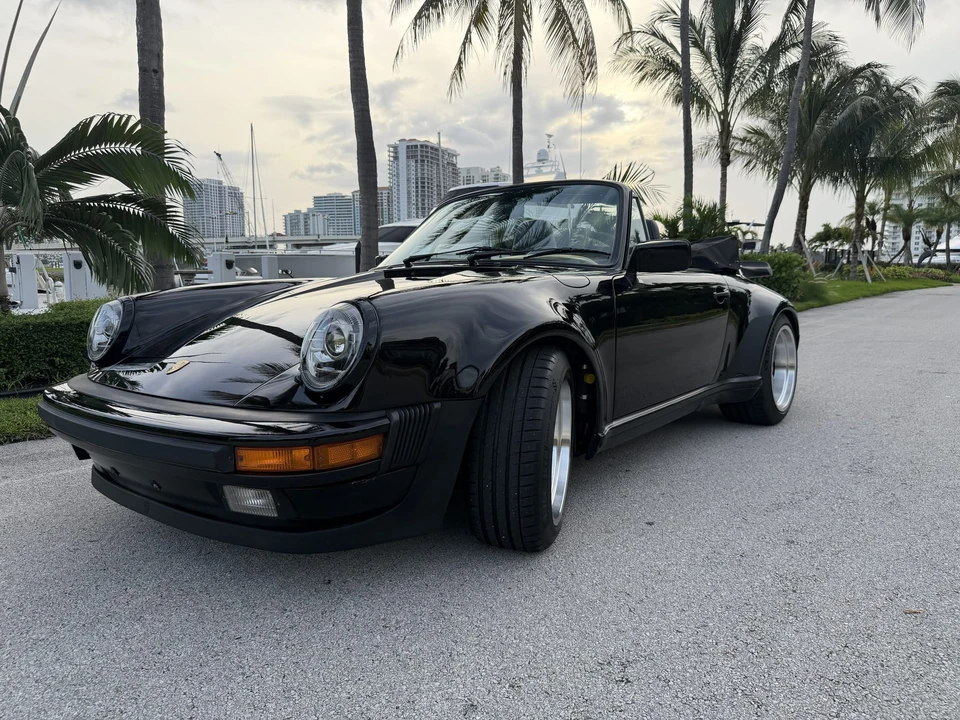 1988 Porsche 911 Carrera 3.2 - Image 4 of 31