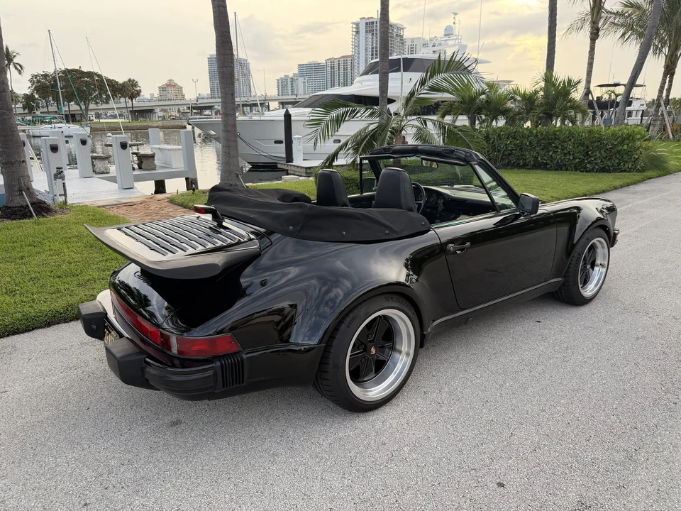 1988 Porsche 911 Carrera 3.2 - Image 20 of 31
