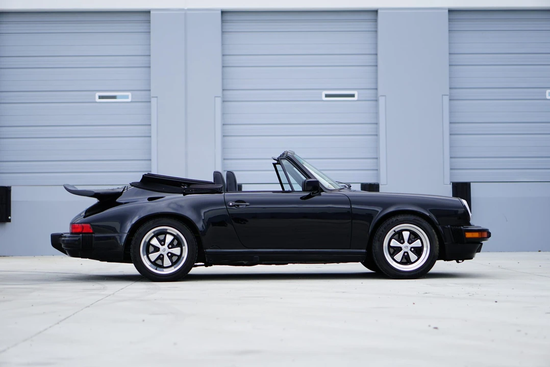 1988 Porsche 911 Carrera 3.2 - Image 14 of 31