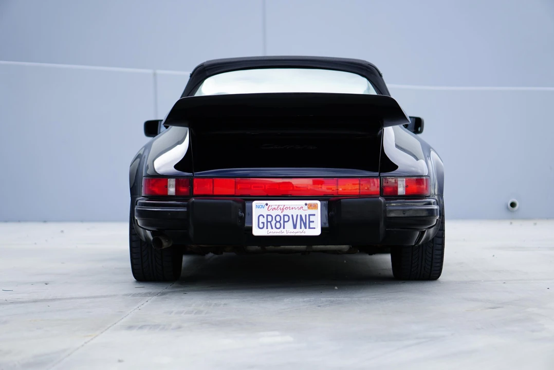 1988 Porsche 911 Carrera 3.2 - Image 5 of 31