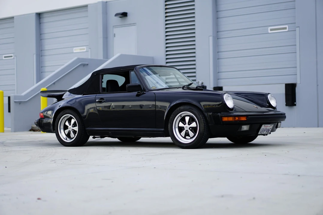 1988 Porsche 911 Carrera 3.2 - Image 8 of 31