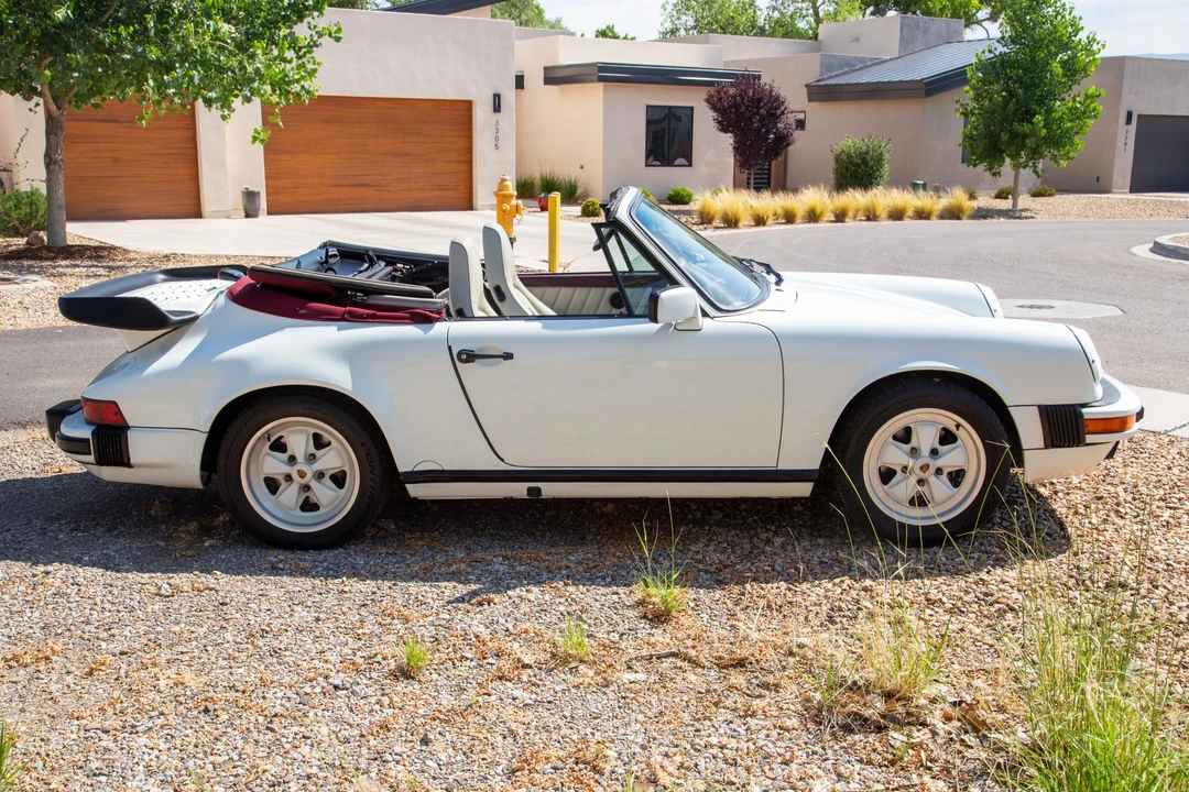 1988 Porsche 911 Carrera 3.2 - Image 5 of 31