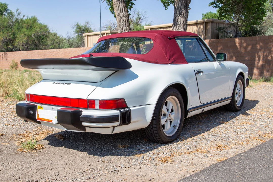 1988 Porsche 911 Carrera 3.2 - Image 14 of 31