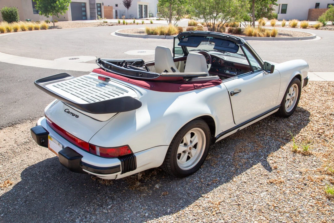 1988 Porsche 911 Carrera 3.2 - Image 6 of 31