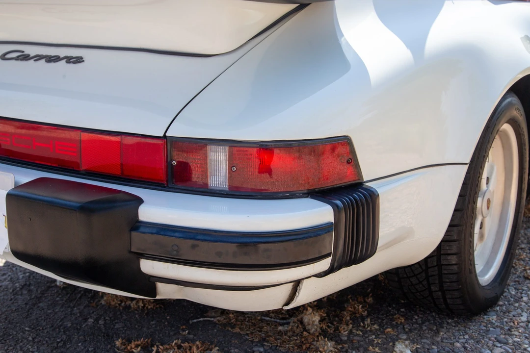 1988 Porsche 911 Carrera 3.2 - Image 29 of 31