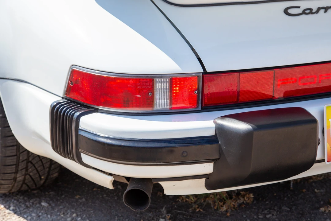 1988 Porsche 911 Carrera 3.2 - Image 27 of 31