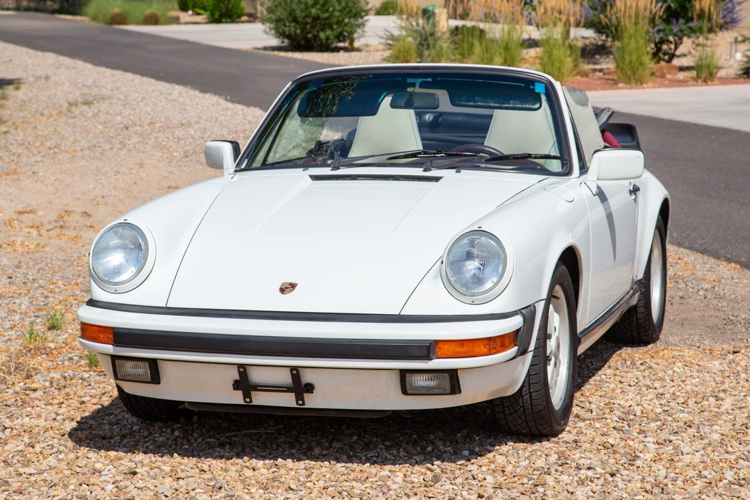 1988 Porsche 911 Carrera 3.2 - Image 2 of 31