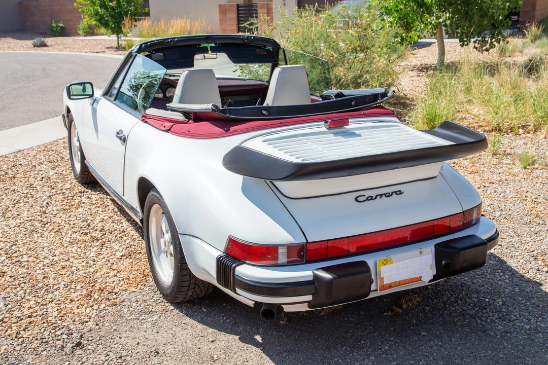 1988 Porsche 911 Carrera 3.2 - Image 8 of 31