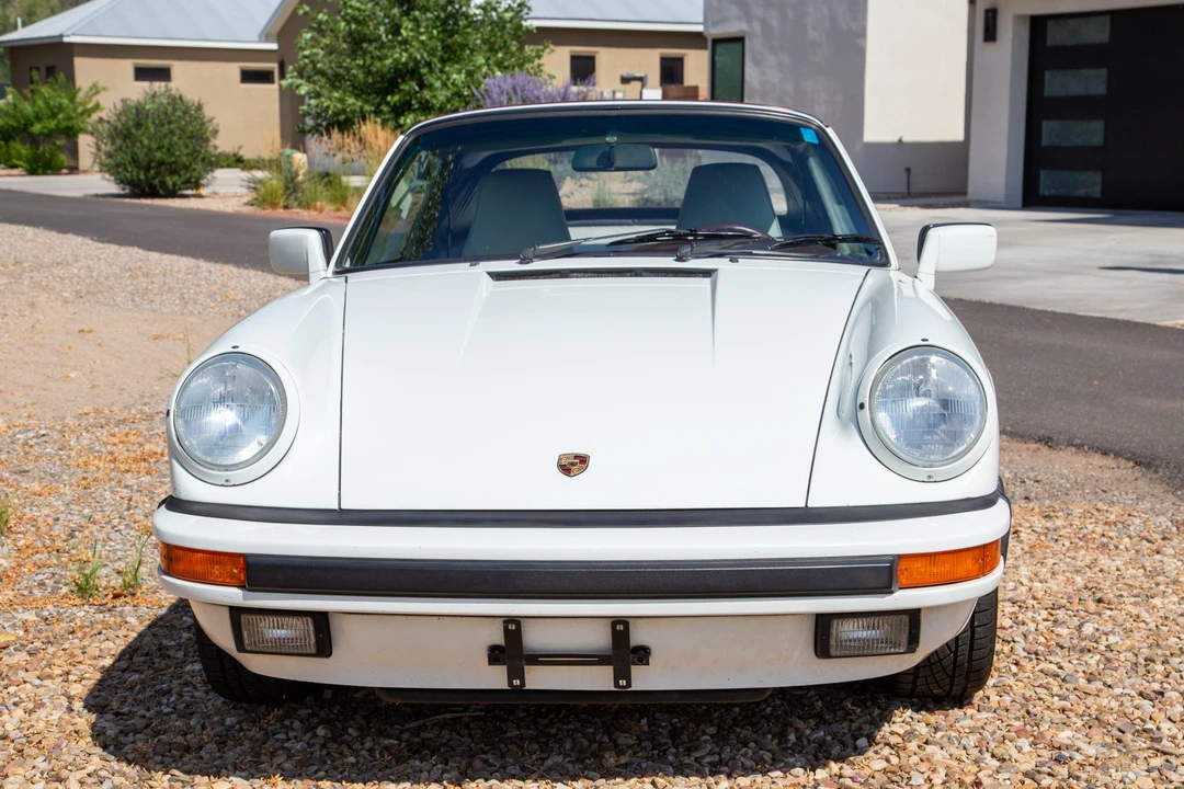 1988 Porsche 911 Carrera 3.2 - Image 11 of 31