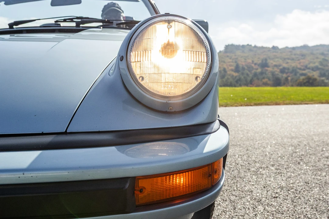 1988 Porsche 911 Carrera 3.2 - Image 21 of 31