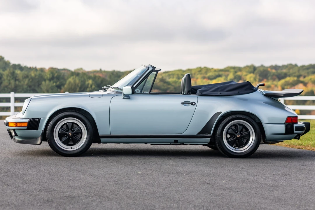 1988 Porsche 911 Carrera 3.2 - Image 8 of 31