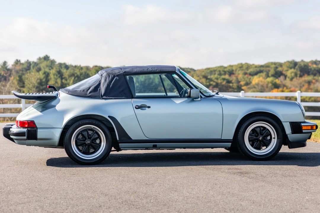1988 Porsche 911 Carrera 3.2 - Image 12 of 31