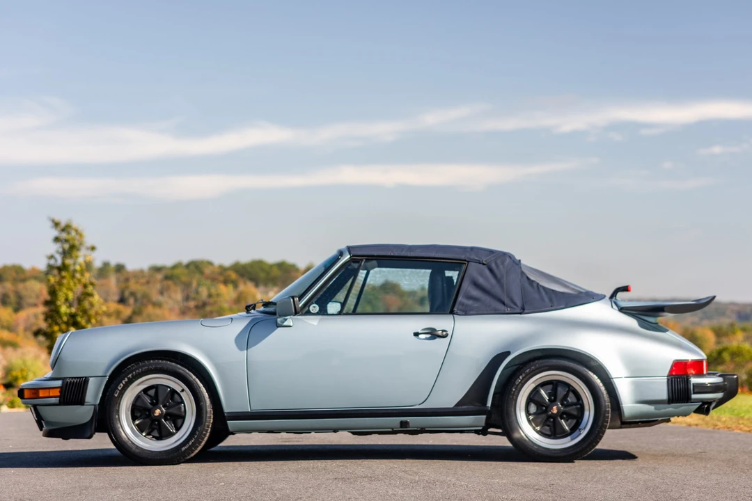 1988 Porsche 911 Carrera 3.2 - Image 16 of 31