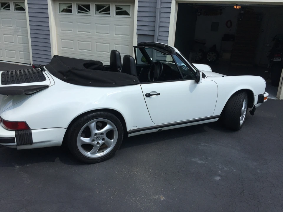 1988 Porsche 911 Carrera 3.2 - Image 6 of 31