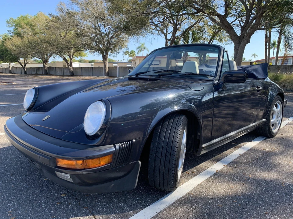 1988 Porsche 911 Carrera 3.2 - Image 2 of 31