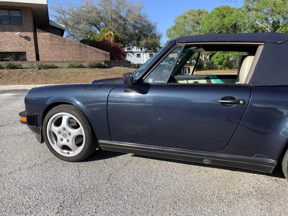 1988 Porsche 911 Carrera 3.2 - Image 18 of 31