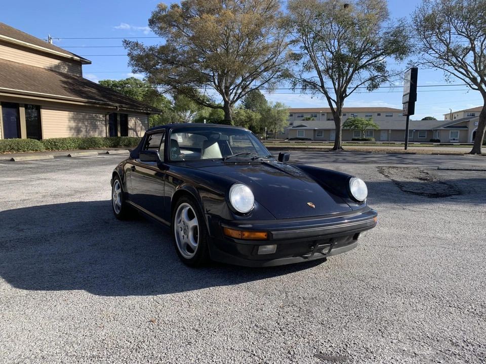 1988 Porsche 911 Carrera 3.2 - Image 14 of 31