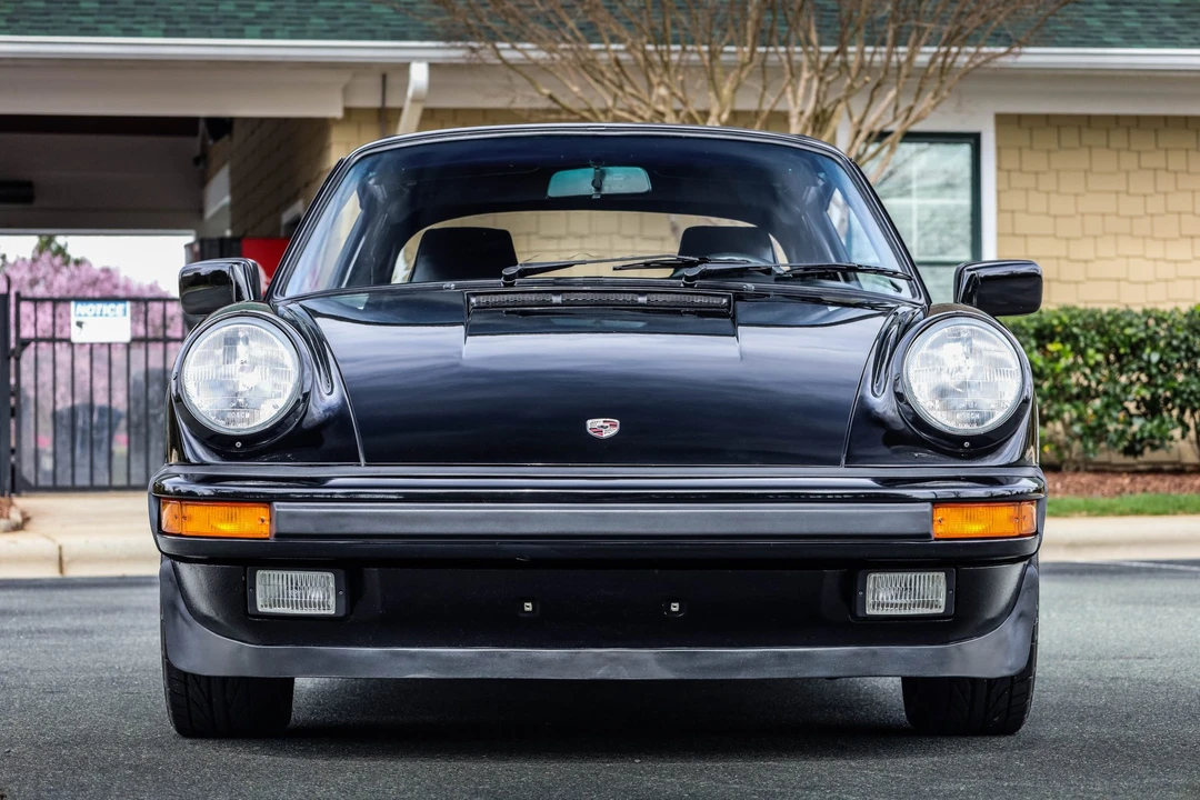1988 Porsche 911 Carrera 3.2 - Image 14 of 31