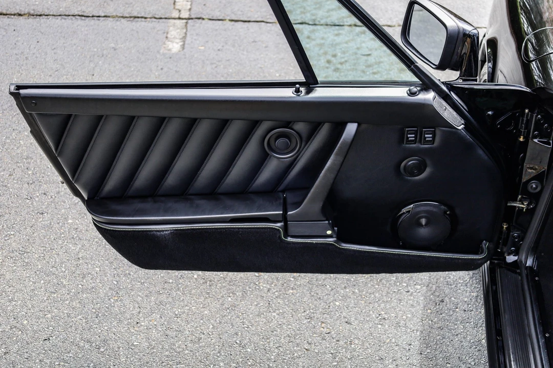 1988 Porsche 911 Carrera 3.2 - Image 27 of 31